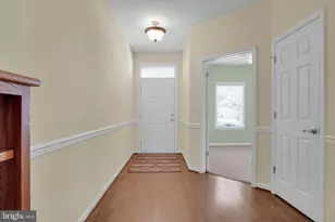 126 Congress Dr, Mechanicsburg, PA 17050 - Photo 2