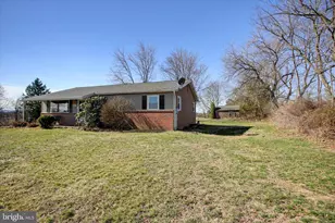 2281 Waggoners Gap Rd, Carlisle, PA 17013 - Photo 4