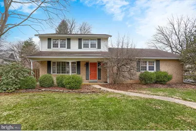 904 Thornwood Lane, Carlisle, PA 17013 - Photo 1