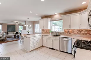 10 Silver Maple Dr, Boiling Springs, PA 17007 - Photo 14