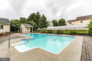 10 Silver Maple Dr, Boiling Springs, PA 17007 - Photo 6