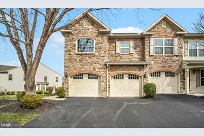 463 Nursery Drive N, Mechanicsburg, PA 17055 - Photo 2