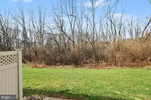 247 Aldenwood Dr, Carlisle, PA 17015 - Photo 26