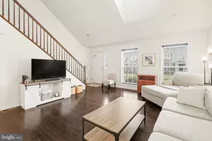 247 Aldenwood Dr, Carlisle, PA 17015 - Photo 4