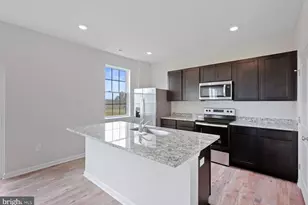 4 Smokehouse Rd, Carlisle, PA 17013 - Photo 2