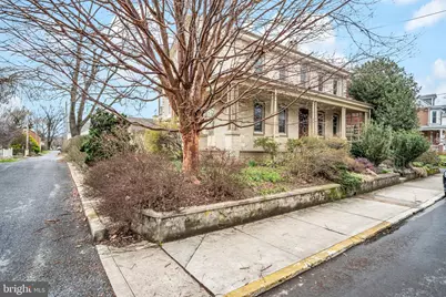 226 Walnut Street, Carlisle, PA 17013 - Photo 2