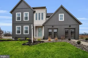 530 Coral Bells Dr, Mechanicsburg, PA 17055 - Photo 1