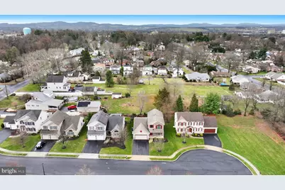 107 Hilltop Court, Camp Hill, PA 17011 - Photo 4