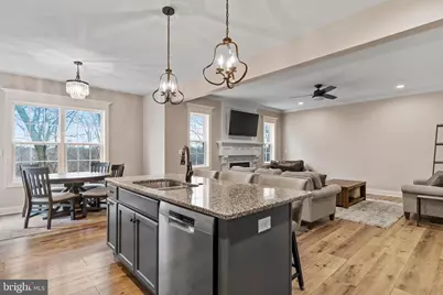 16 Bobolink Court, Mechanicsburg, PA 17050 - Photo 4