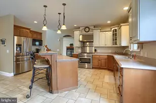 10 Spring View Ct, Mechanicsburg, PA 17050 - Photo 14