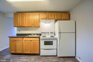 310 S Market St, Mechanicsburg, PA 17055 - Photo 8