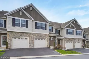 1772 Fairbank Ln, Mechanicsburg, PA 17055 - Photo 2