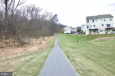 633 Keswick Court Court, Mechanicsburg, PA 17055 - Photo 8