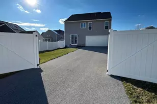 3125 Parade St, Mechanicsburg, PA 17055 - Photo 2