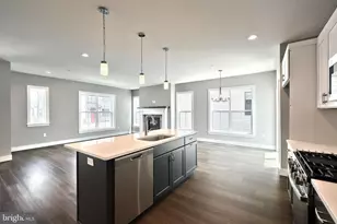 106 Madison dr, Mechanicsburg, PA 17055 - Photo 4