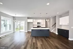 106 Madison dr, Mechanicsburg, PA 17055 - Photo 2