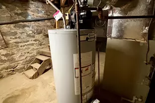 225 W Locust St, Mechanicsburg, PA 17055 - Photo 24