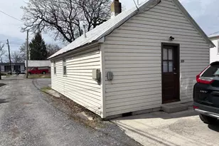 225 W Locust St, Mechanicsburg, PA 17055 - Photo 32