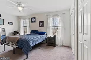 25 Parkview Dr, Carlisle, PA 17013 - Photo 16