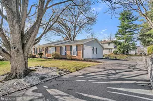 3604 Kent Dr, Mechanicsburg, PA 17050 - Photo 2