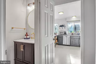 13 Lilac Dr, Mechanicsburg, PA 17050 - Photo 10