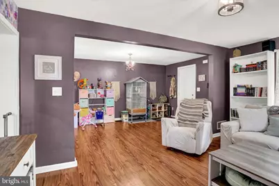 212 Chestnut Street, Mount Holly Springs, PA 17065 - Photo 4