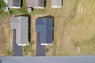 17 Burke Dr, Shippensburg, PA 17257 - Photo 4