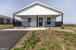 17 Burke Dr, Shippensburg, PA 17257 - Photo 12