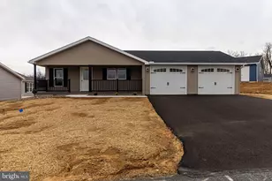 26 Burke Dr, Shippensburg, PA 17257 - Photo 12