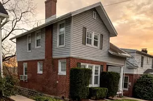 226 Walnut St, Lemoyne, PA 17043 - Photo 2