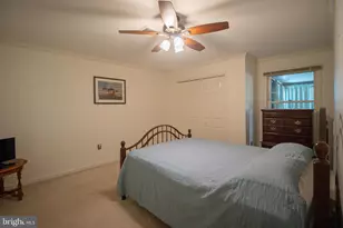 8 Abbey Ct, Carlisle, PA 17015 - Photo 16