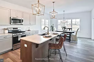 2231 S Autumn Chase Dr, Mechanicsburg, PA 17055 - Photo 18