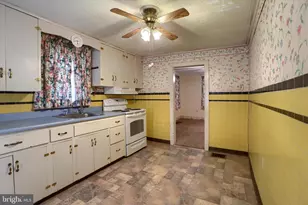 475 Wolfs Bridge Rd, Carlisle, PA 17013 - Photo 10