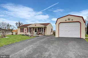 39 Highland Ave, Shippensburg, PA 17257 - Photo 4