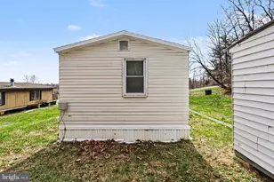 55 Helena Ln, Carlisle, PA 17015 - Photo 18