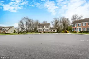 203 Friar Ct, Mechanicsburg, PA 17050 - Photo 6