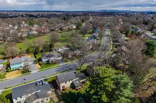 6334 Pennsboro Dr, Mechanicsburg, PA 17050 - Photo 4