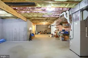 37 Old Coach Ln, Carlisle, PA 17013 - Photo 34