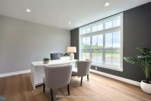 2229 S Autumn Chase Dr, Mechanicsburg, PA 17055 - Photo 4