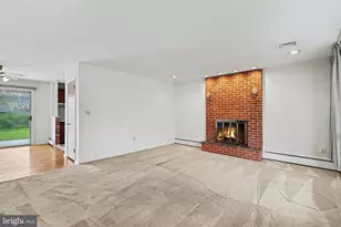 1131 Apple Dr, Mechanicsburg, PA 17055 - Photo 4