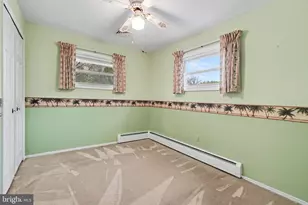 1131 Apple Dr, Mechanicsburg, PA 17055 - Photo 14