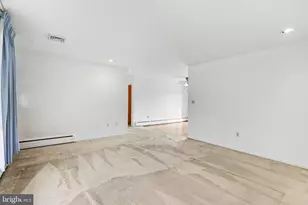 1131 Apple Dr, Mechanicsburg, PA 17055 - Photo 10