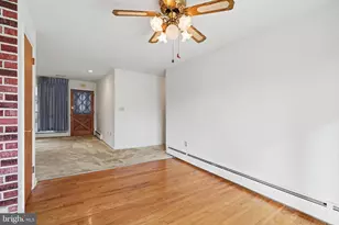 1131 Apple Dr, Mechanicsburg, PA 17055 - Photo 6