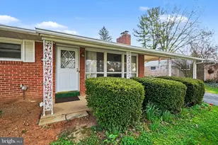 1131 Apple Dr, Mechanicsburg, PA 17055 - Photo 34