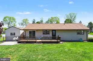 24 Maple Dr, Mechanicsburg, PA 17050 - Photo 34