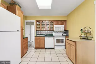 24 Maple Dr, Mechanicsburg, PA 17050 - Photo 6