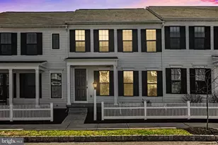 205 Hoke Farm Way, Mechanicsburg, PA 17050 - Photo 1