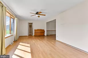 813 Nesbit Dr, Carlisle, PA 17013 - Photo 6