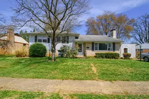 12 Center Dr, Camp Hill, PA 17011 - Photo 2