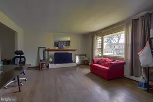 12 Center Dr, Camp Hill, PA 17011 - Photo 4